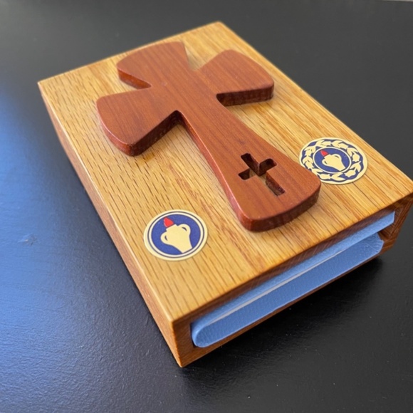 Pocket Bible and Wood Case New Testament Psalms Proverbs Blue - Picture 2 of 9